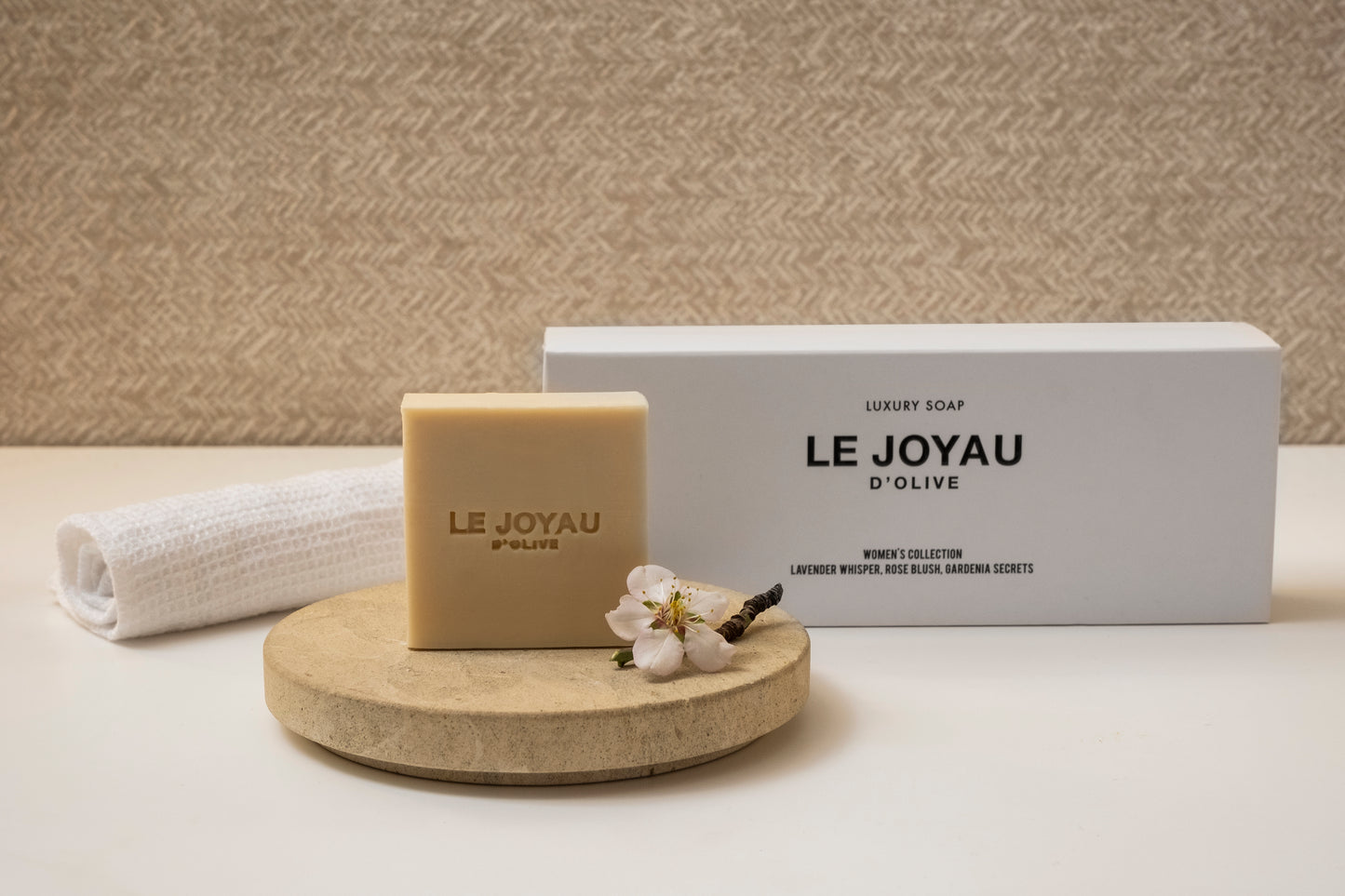 Women's Collection 1 from Le Joyau d'Olive