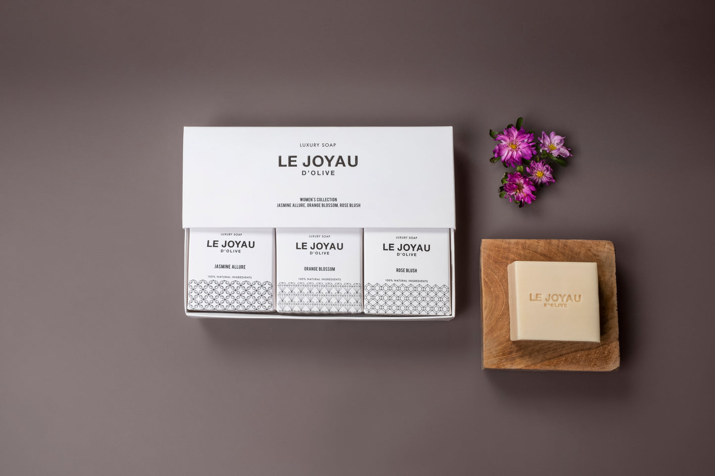 Women's Collection 2 from Le Joyau d'Olive